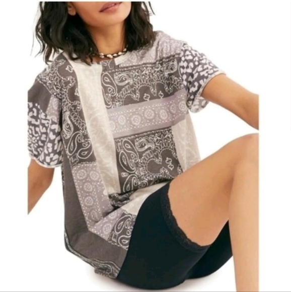 Free People We the Free Clarity Slub Dolman T-Shirt Paisley bandana print sz S - Picture 1 of 7